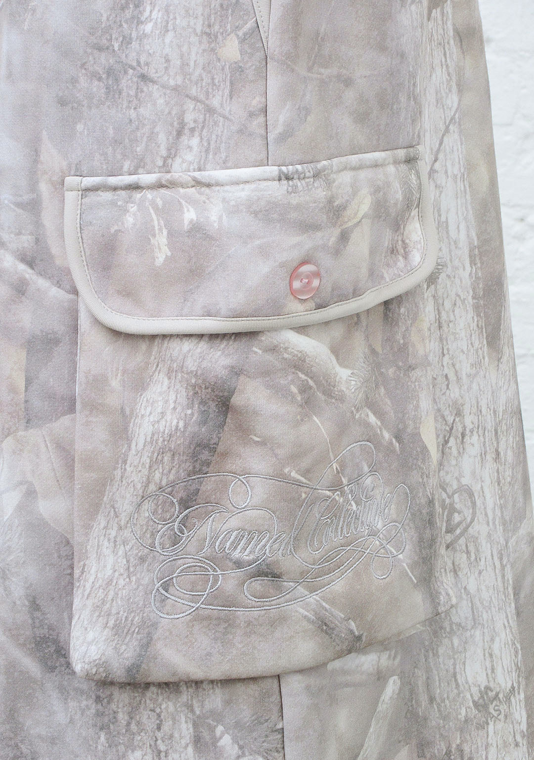 COMMAND OVERSIZED CARGO SWEATSHORTS WASHED TREE CAMO