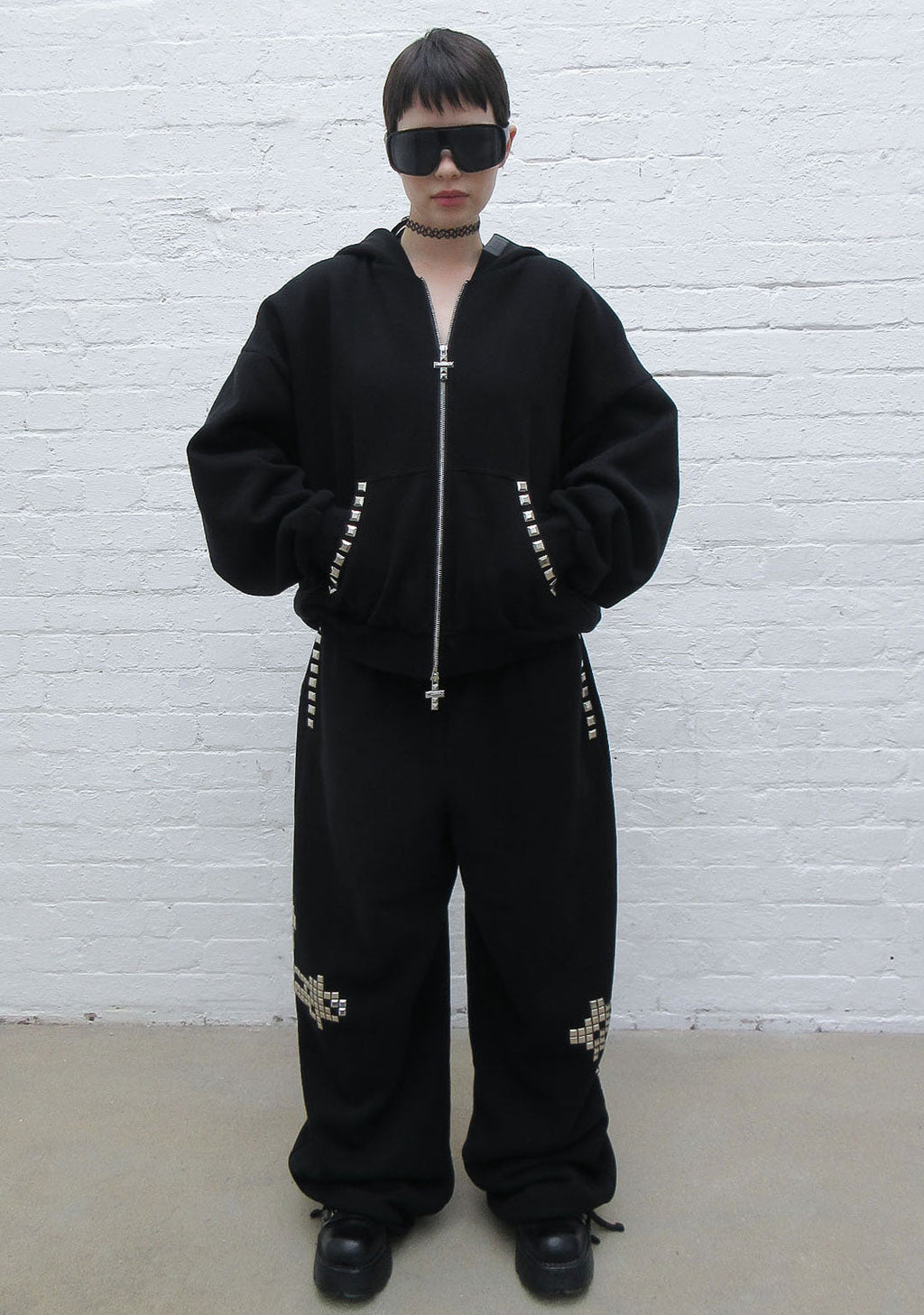 FAITHFUL STUDDED OVERSIZED SWEATPANTS BLACK