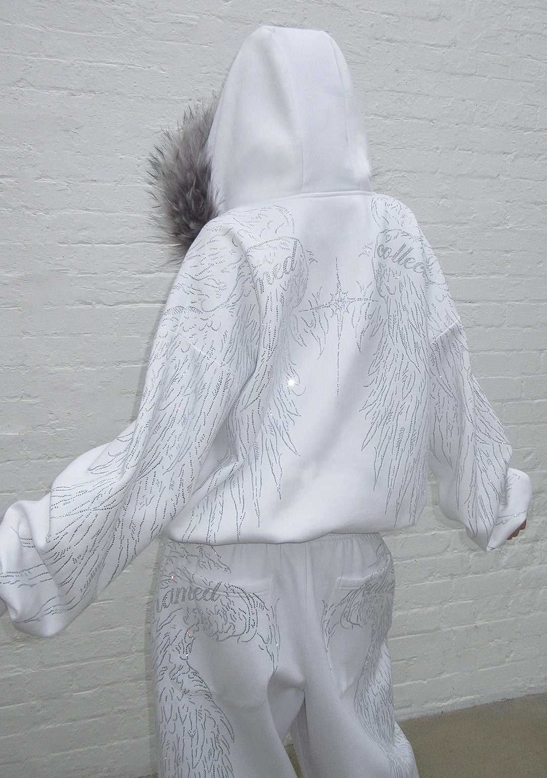 FALLEN FAUX FUR RHINESTONE ZIP HOODIE WHITE (DETACHABLE FUR)