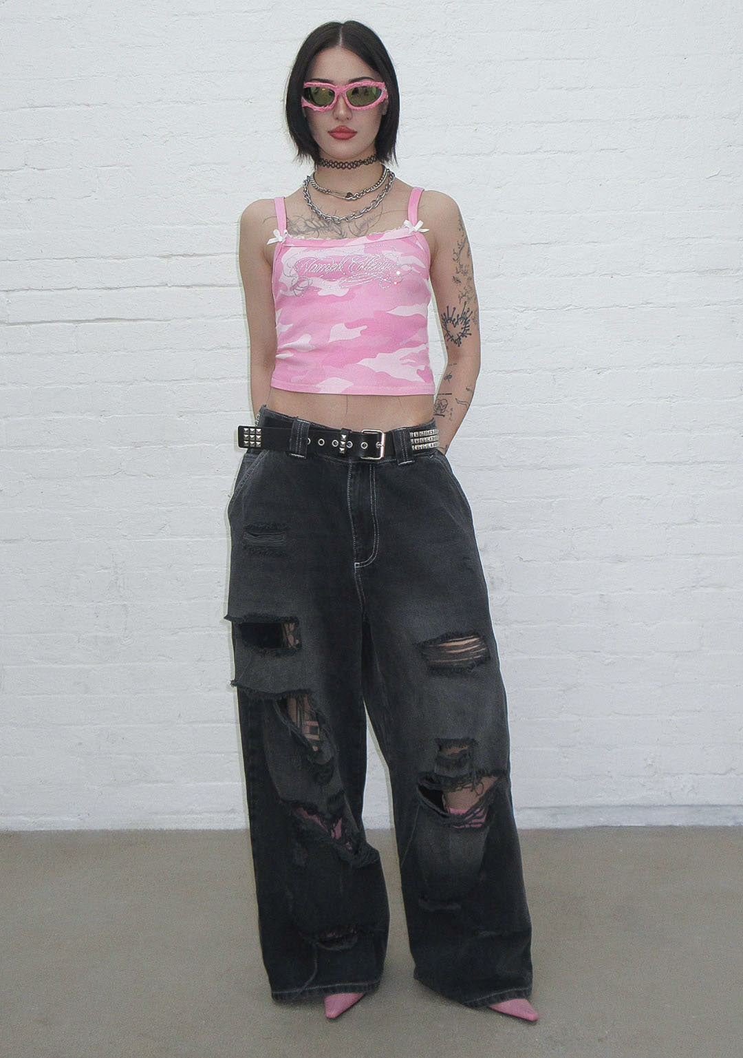 HUSH MESH BACK FITTED CAMI TOP PINK CAMO