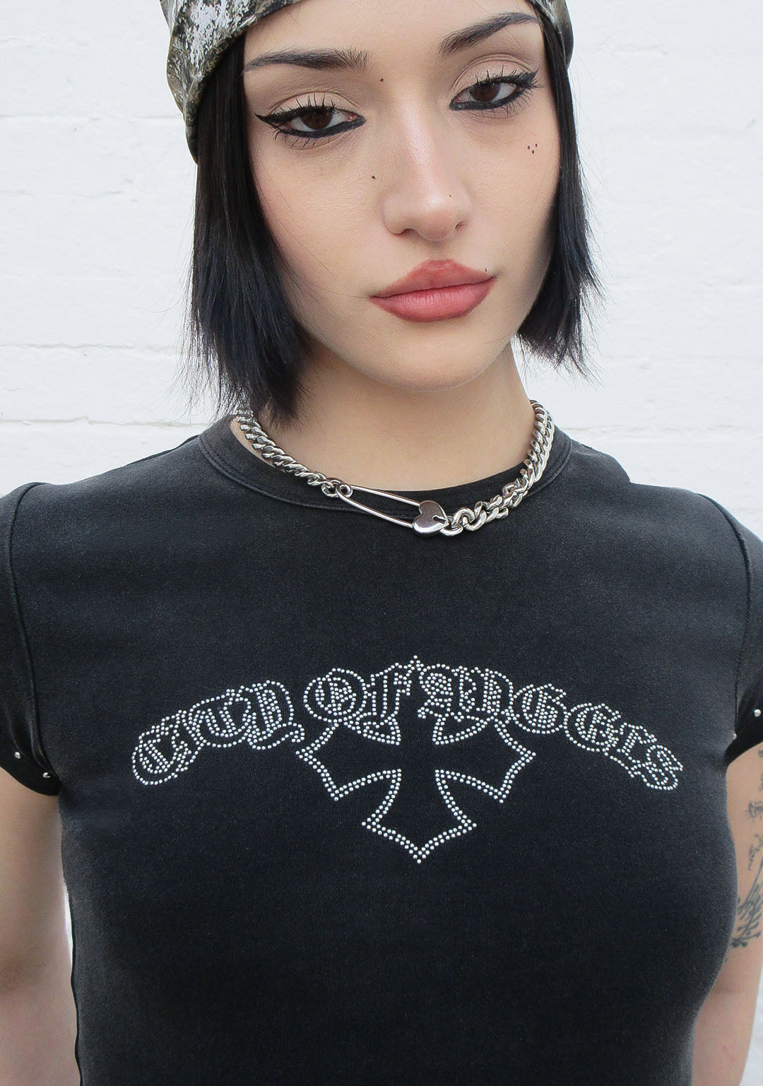 SYSTEM STUDDED SCULPT BABY TEE WASHED BLACK