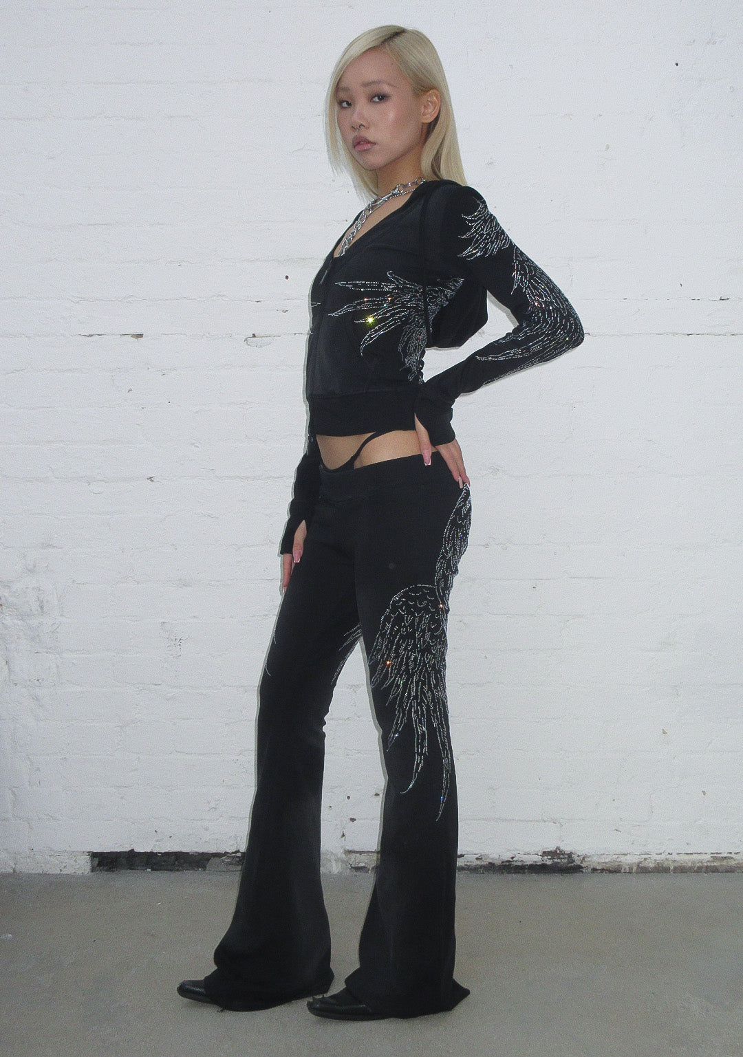 FALLEN RHINESTONE SCULPT STRETCH HOODIE WASHED BLACK