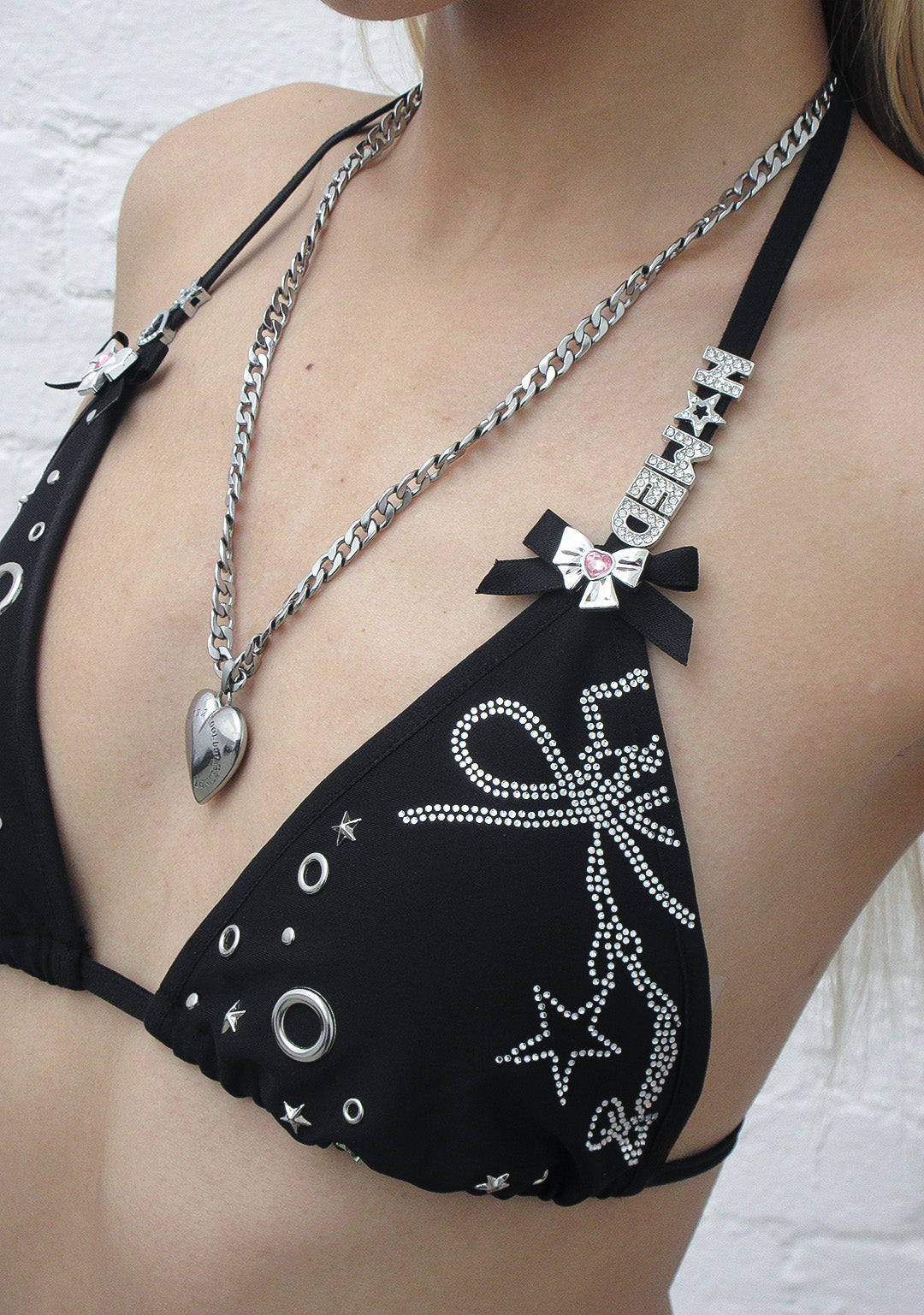 GLITCH EYELET TRIANGLE BIKINI TOP BLACK