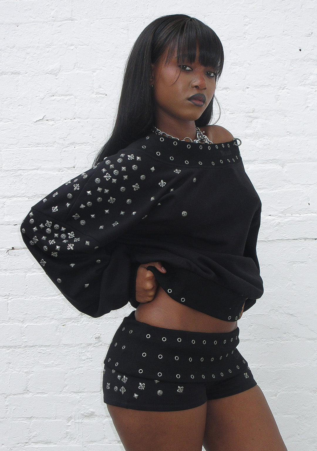 MIDNIGHT STUDDED MICRO HOTPANT SHORTS BLACK