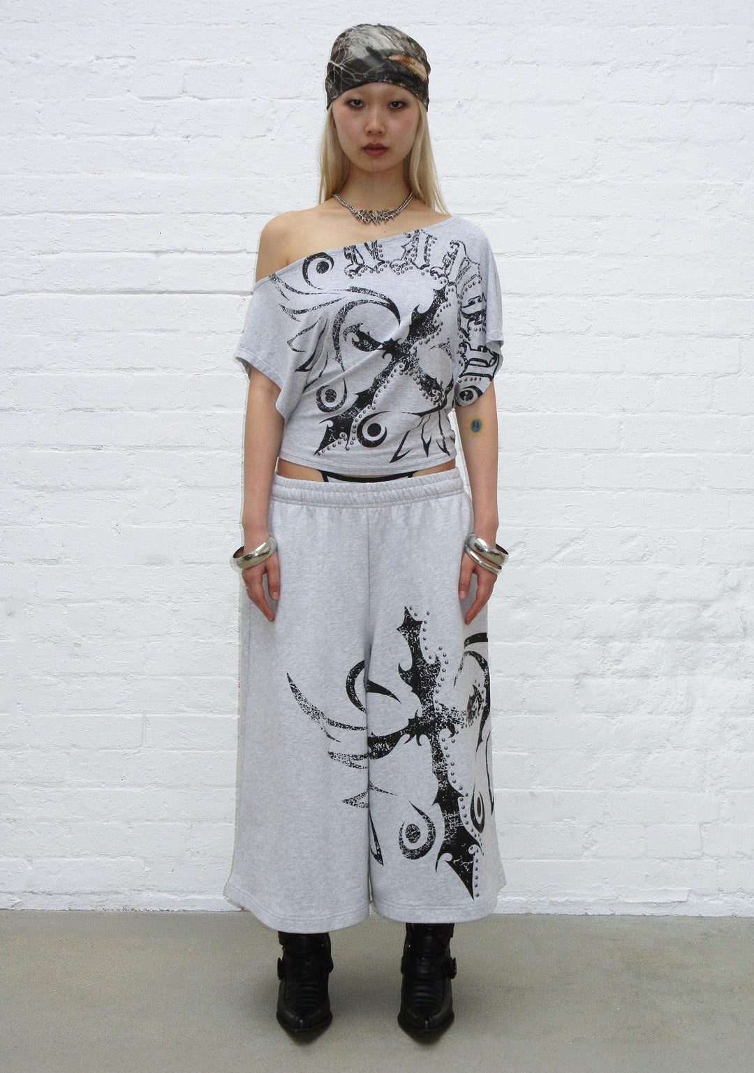 OUTLAW OFF THE SHOULDER TOP GREY MARL