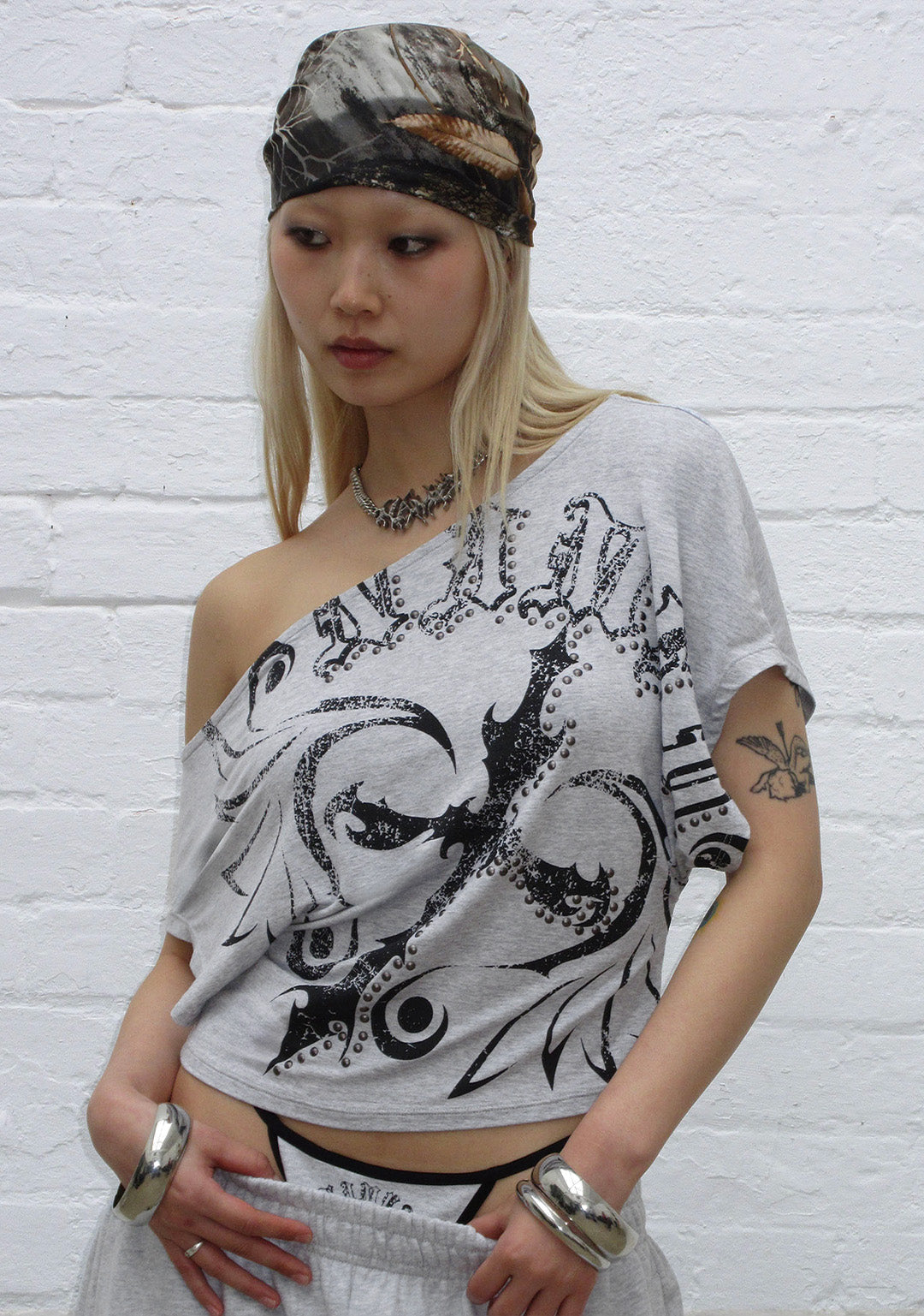 OUTLAW OFF THE SHOULDER TOP GREY MARL