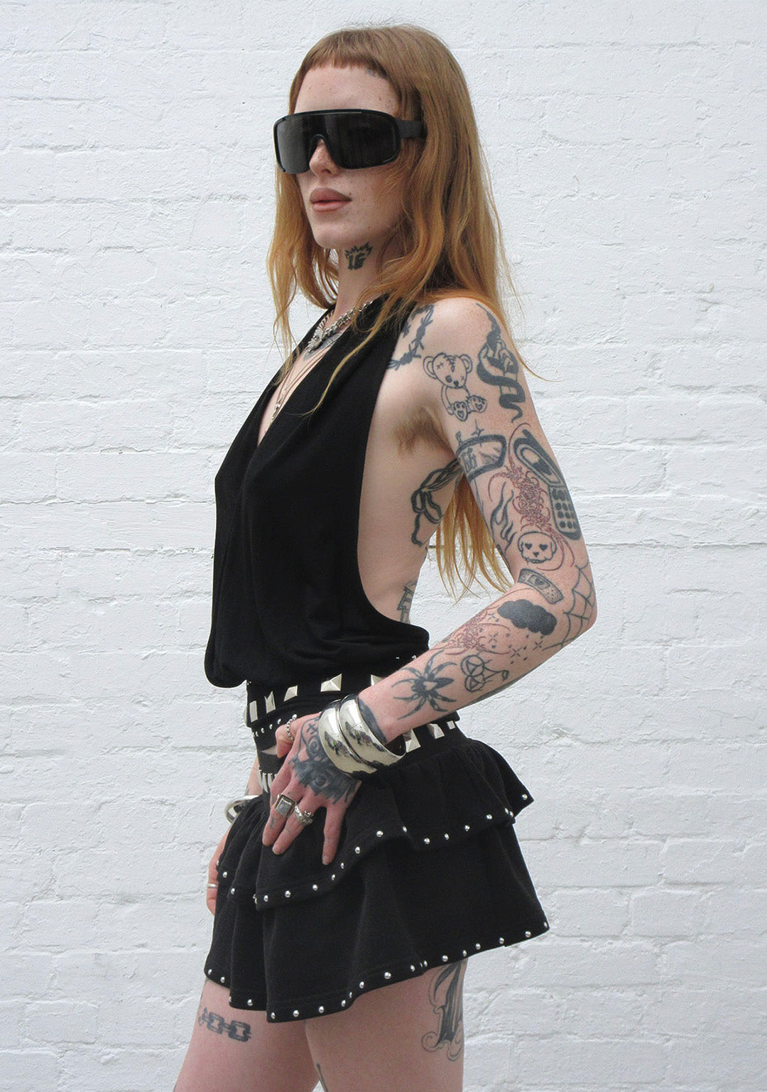 SLEAZE STUDDED RUFFLE MICRO SKIRT BLACK