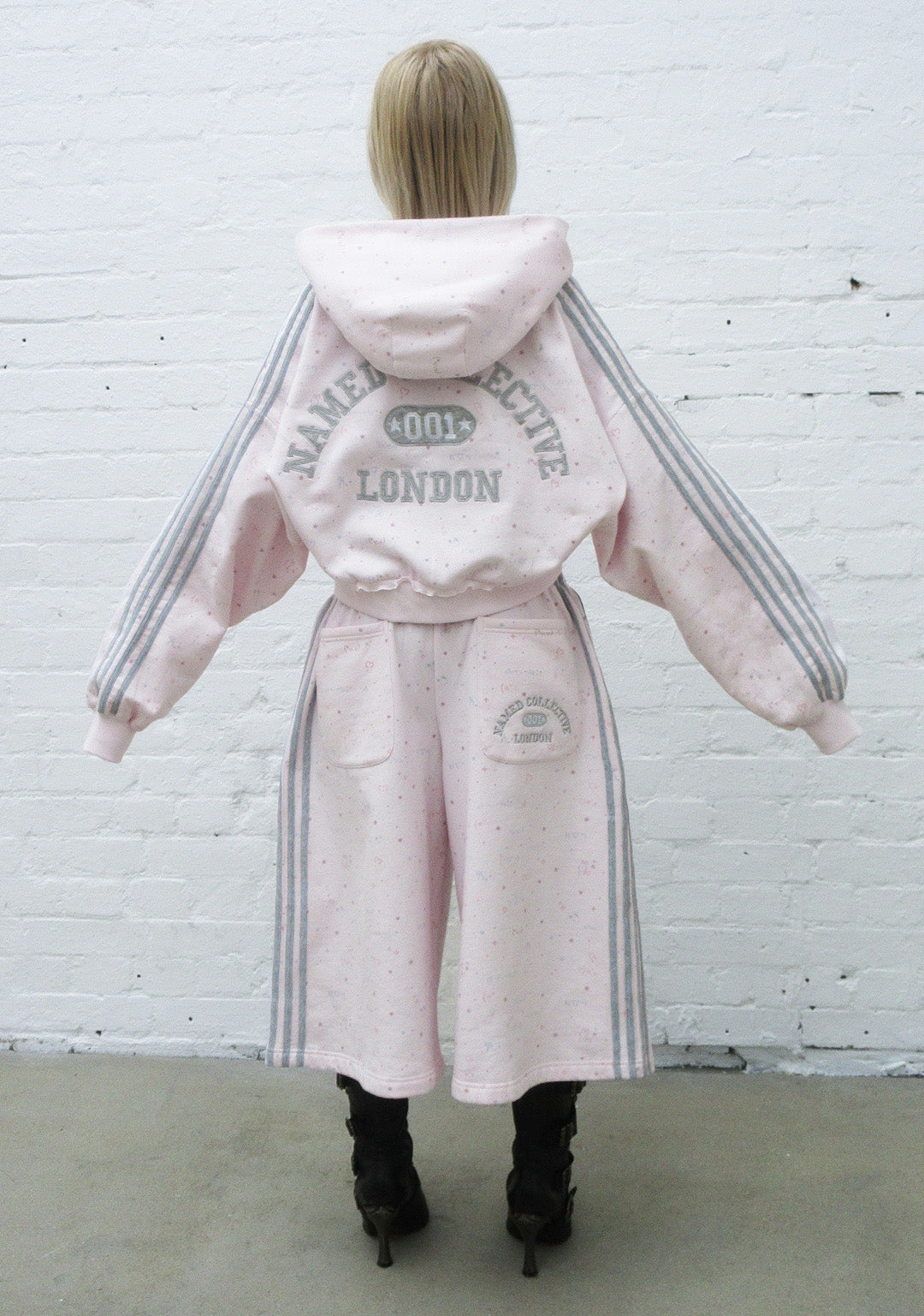 MALFUNCTION SPORTY OVERSIZED SWEATSHORTS BABY PINK