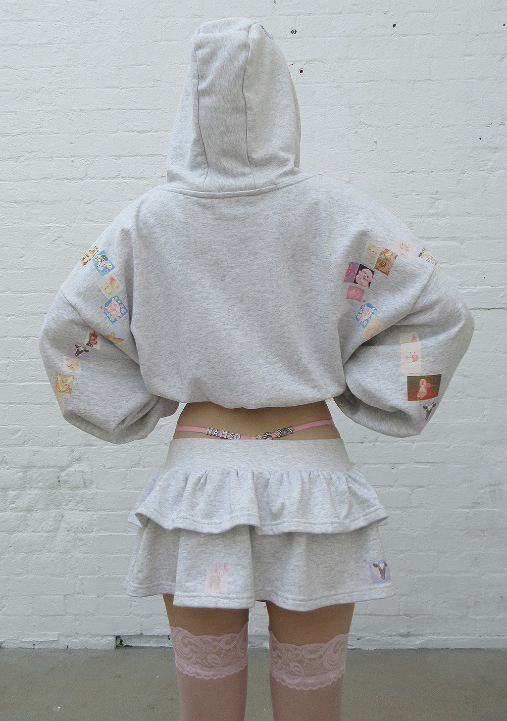 TRINKET MOTIF RUFFLE MICRO SKIRT GREY MARL